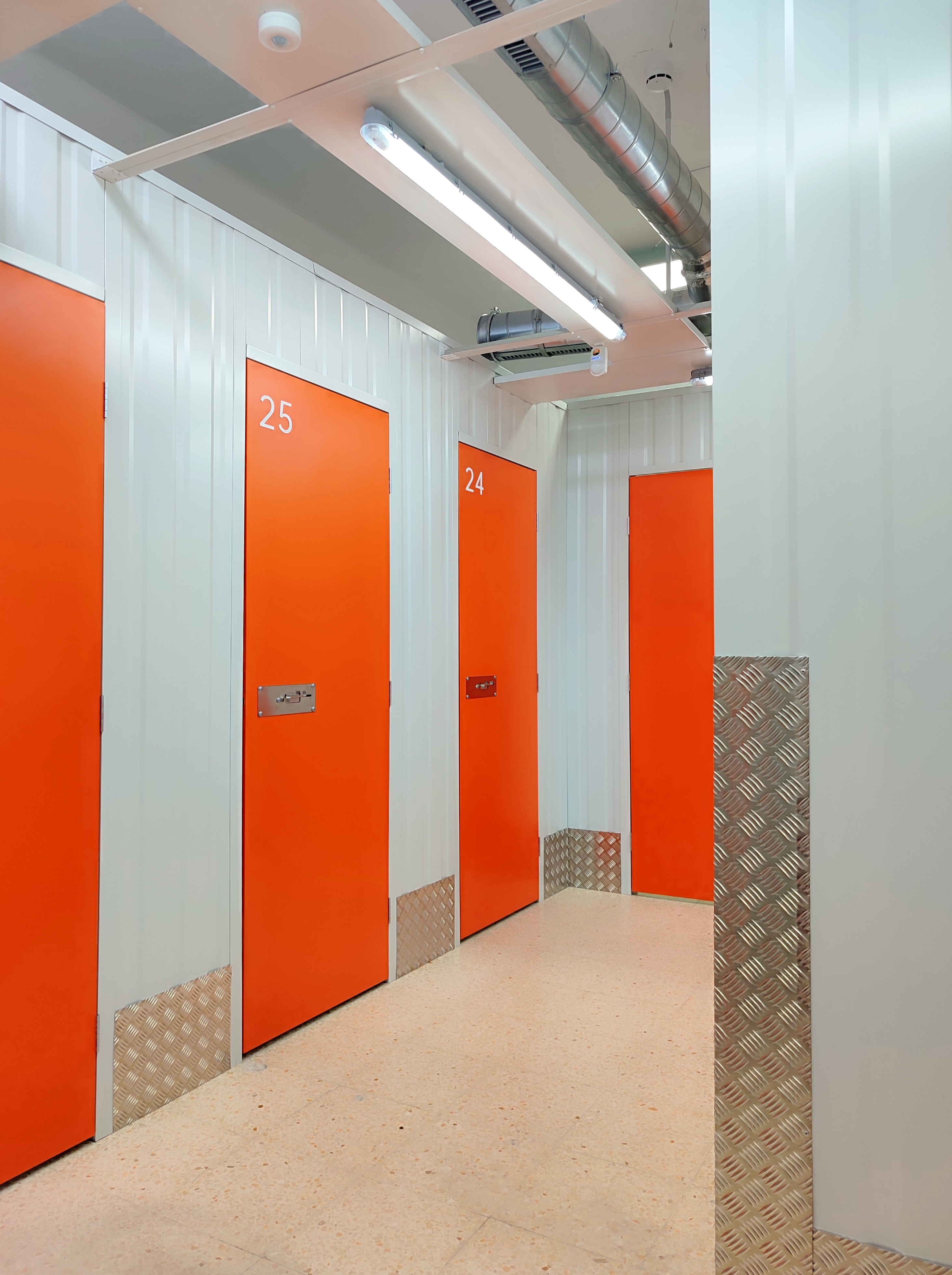 Wide and accessible corridors